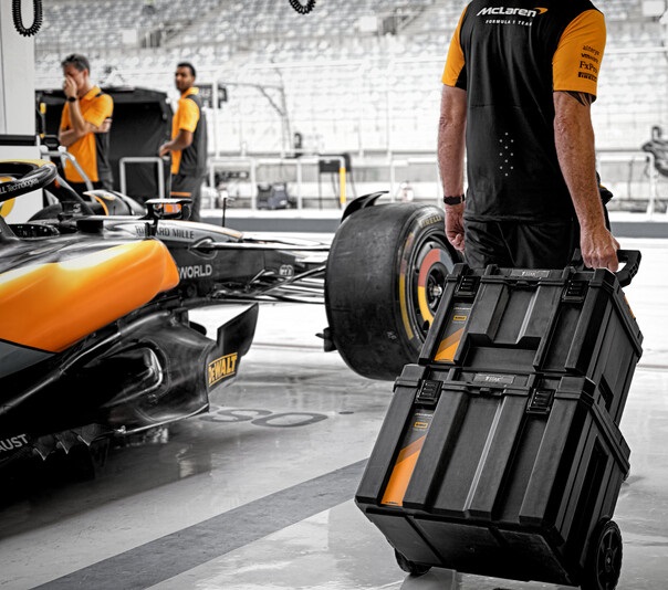 DEWALT McLaren