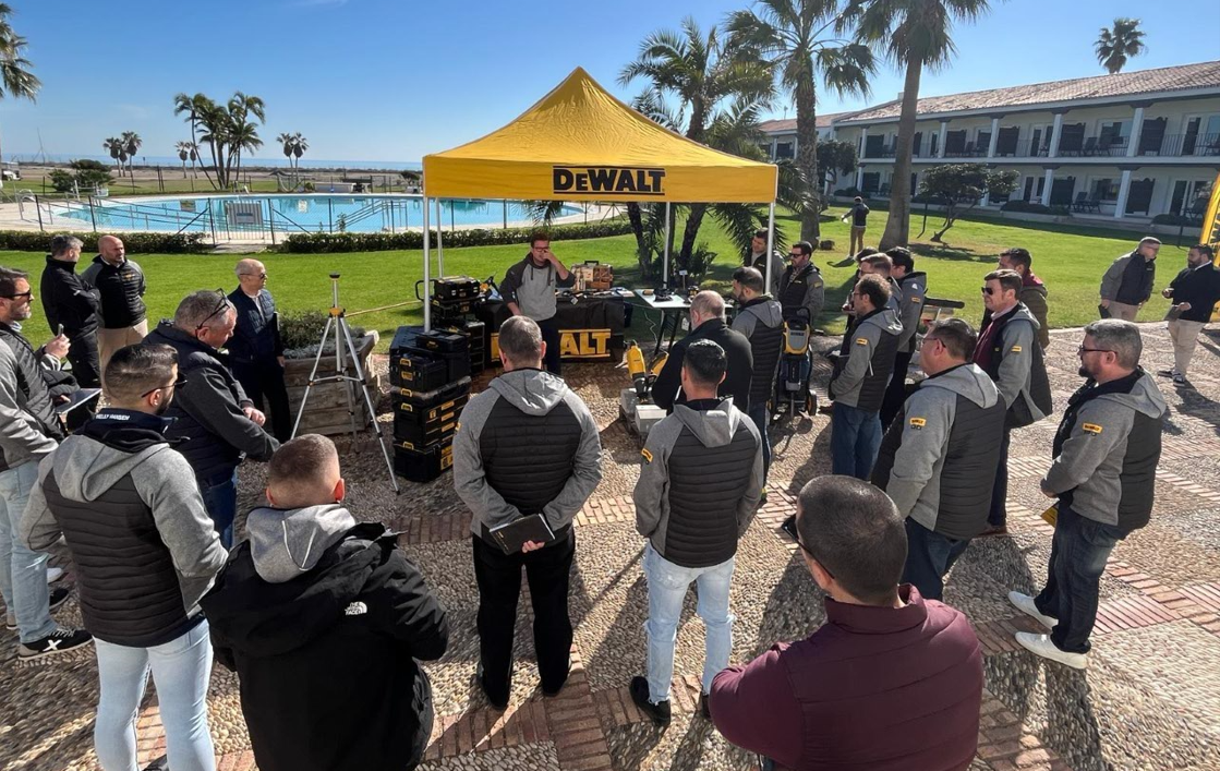 DEWALT ROAD SHOW 2024 -1