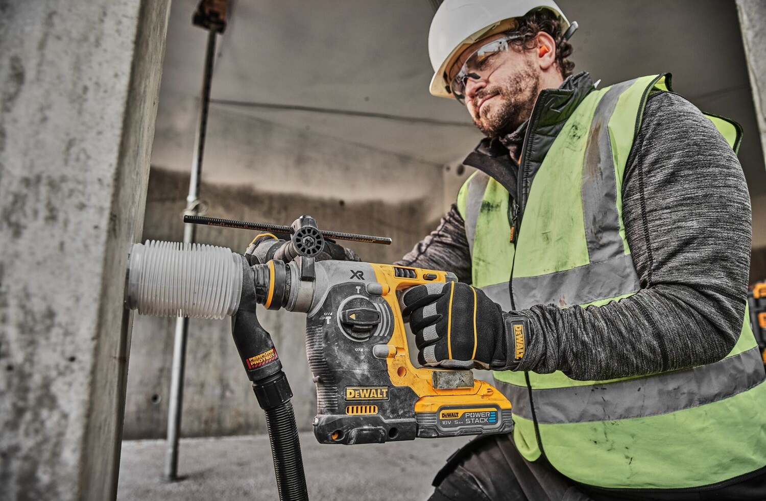 DCH273H2T Martillo sin escobillas XR 18V SDS plus® POWERSTACK Li-Ion 5Ah - DEWALT